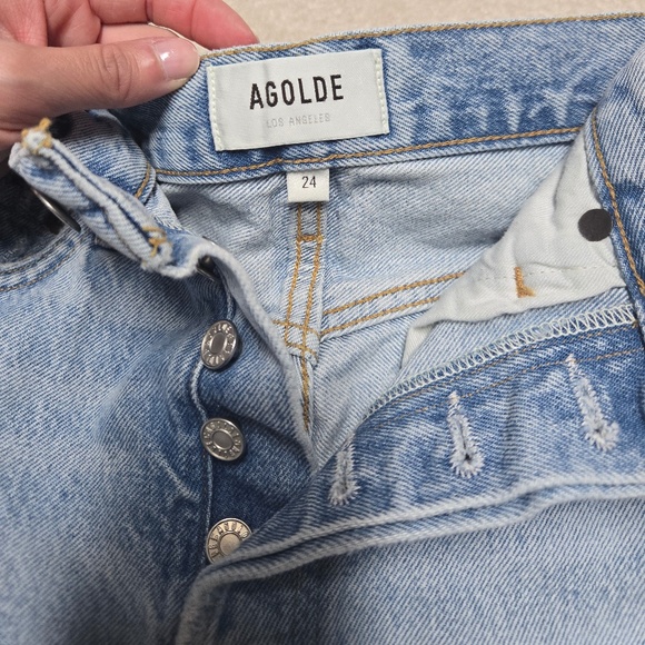 AGOLDE RILEY HIGH RISE SLIM SHORTS - Picture 8 of 8